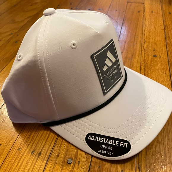 Men's adidas Premium 2 Golf Snapback Hat - Picture 2 of 3
